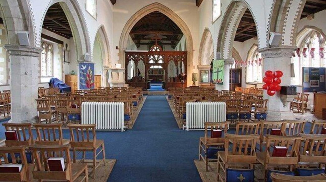 Holy Cross, Felsted, Essex - East end