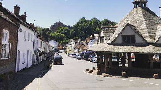 It's all looking a bit Agatha Christie today