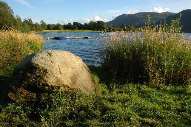 Erratic boulder, Scarness Bay Erratic boulder on the shore of Scarness Bay, Bassenthwaite Lake.