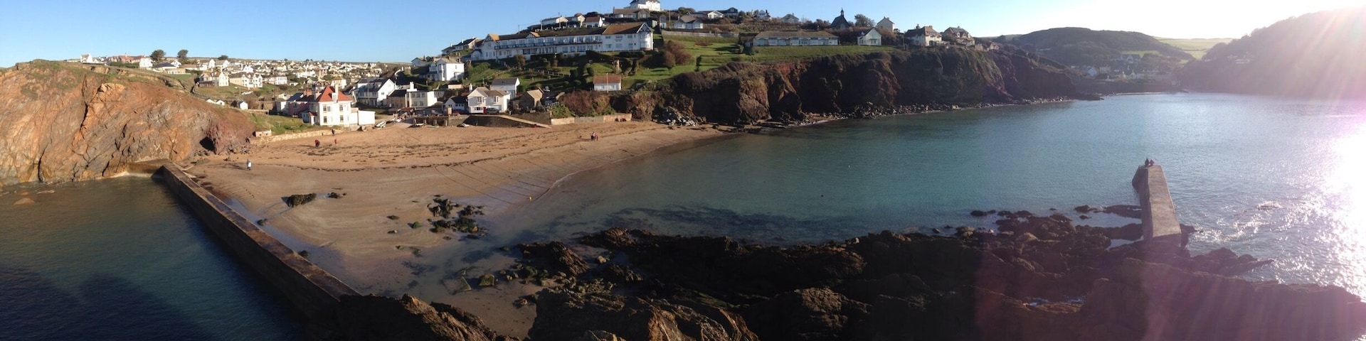 Hope cove is a beautiful secluded spot surrounded by rugged coasts, clear shores and a fishing village in South devon!