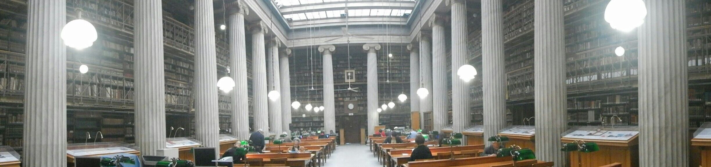 Books are power ...  📙📘📗📕📚📖
#books #library #Greece #Athens 
