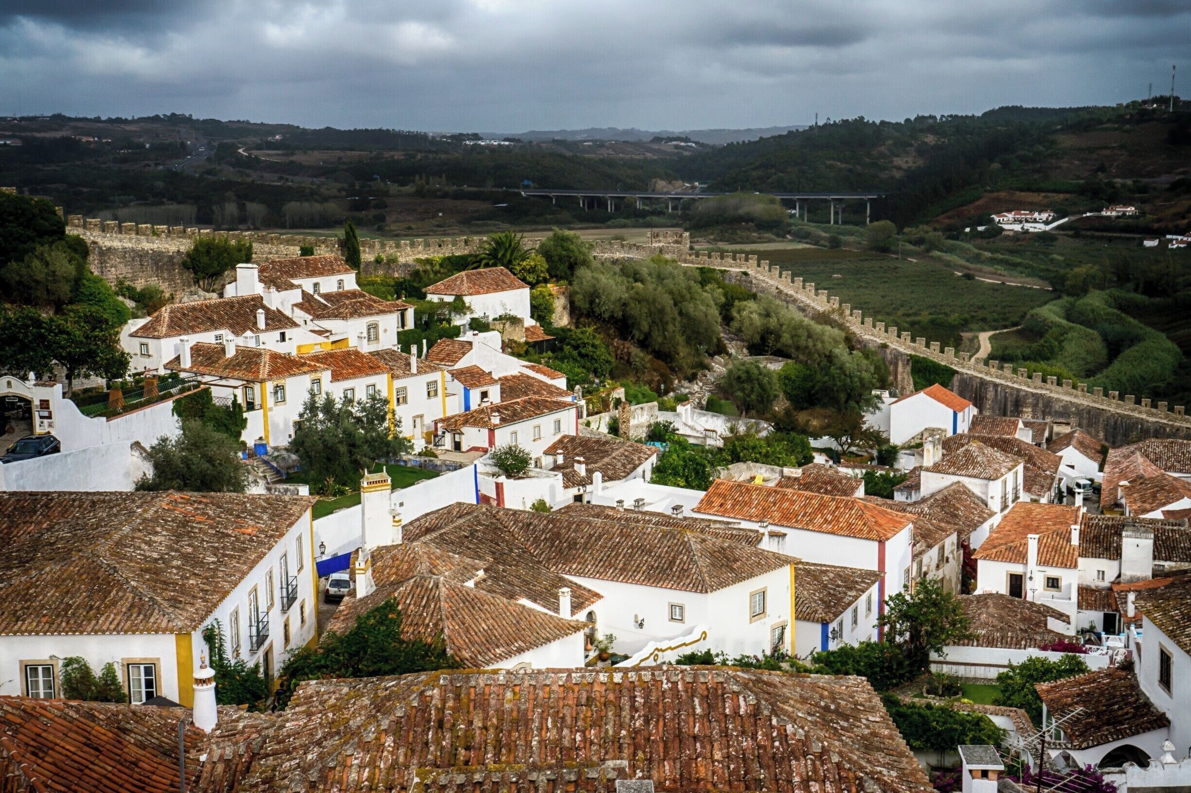 Óbidos is a Portuguese town in the district of Leiria, in the Centre Portuguese region and close to the Atlantic Ocean coast. The name Óbidos comes from the Latin “oppidum”, which means “fortified city”. Definitely a "must see destination" on your next trip to this surprising country.

Find more here http://bit.ly/1NjgnA5
