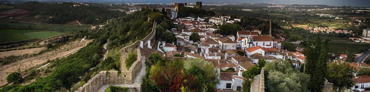 Óbidos is a Portuguese town in the district of Leiria, in the Centre Portuguese region and close to the Atlantic Ocean coast. The name Óbidos comes from the Latin “oppidum”, which means “fortified city”. Definitely a "must see destination" on your next trip to this surprising country.
Find more here http://bit.ly/1NjgnA5