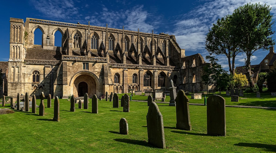 Malmesbury abbey Built in the 12th Century in the small Wiltshire town of Malmesbury