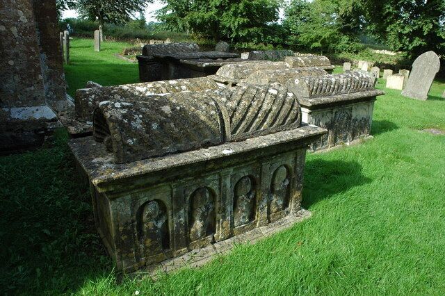 Bale tombs, Broadwell: Early 17th-century bale tombs in the churchyard of Broadwell church.