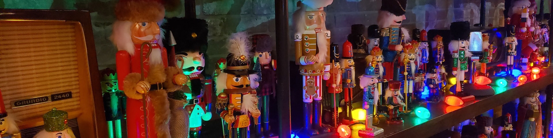 Christmas decorative nutcrackers - traditional and regal