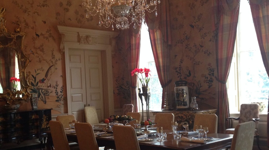 The Swan House dining room.
