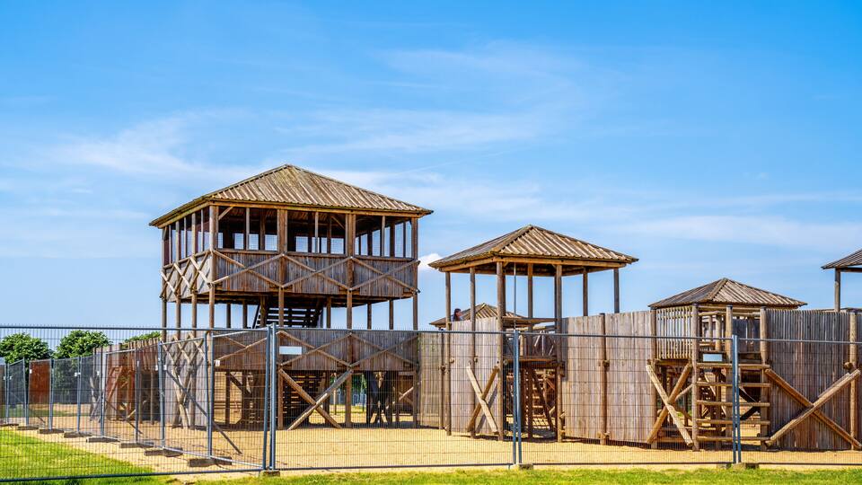 Spielplatz, Archäologischer Park, Xanten, Nordrhein-Westfalen, Deutschland