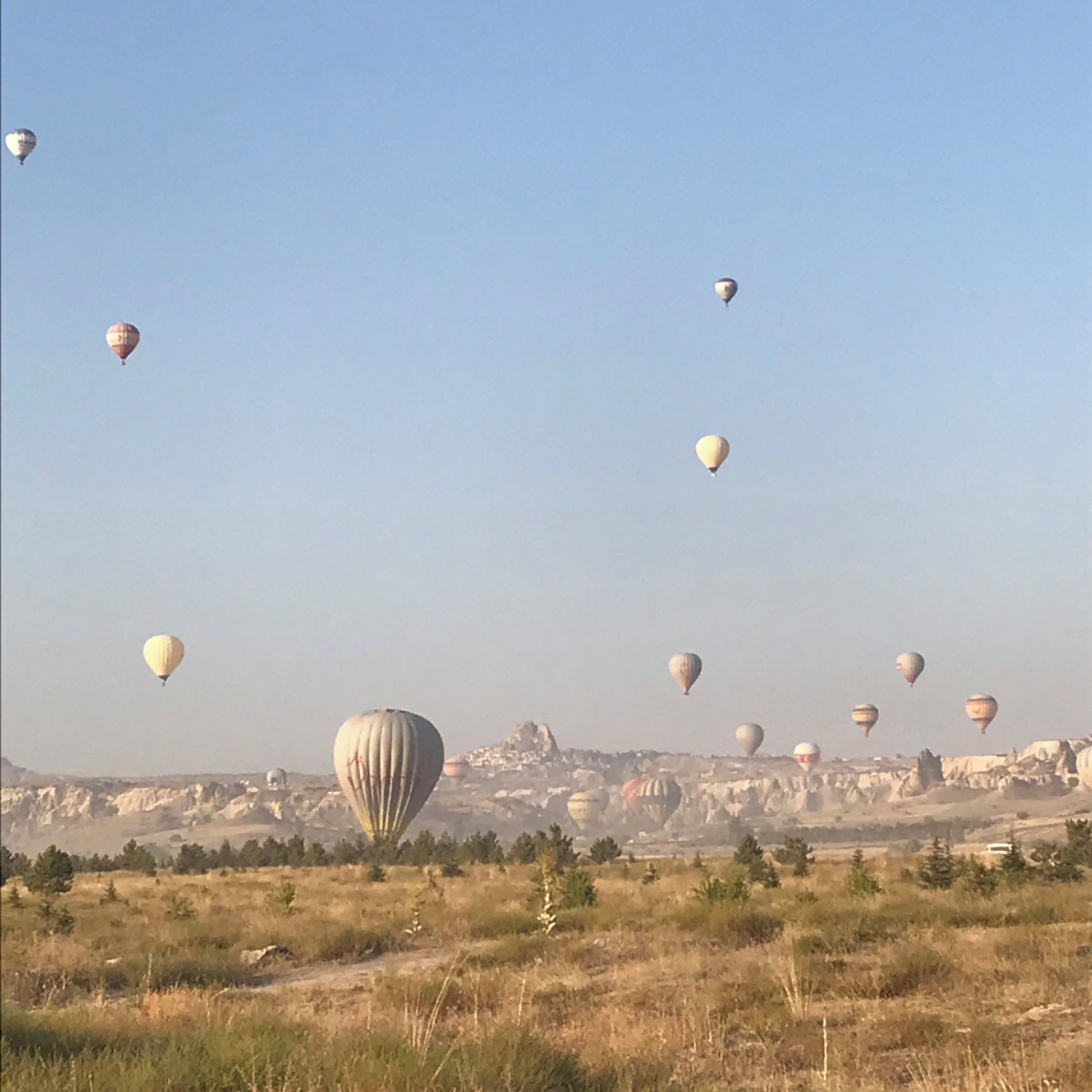 Peri bacaları ve balonlar
Göreme Ürgüp Kayseri Türkiye