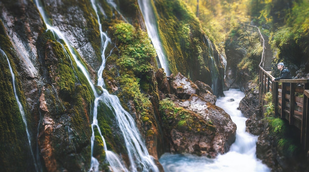 If there is one national park in Europe that I would recommend to anyone, it would be Berchtesgaden. One stunning national park that blows my mind each time agian.