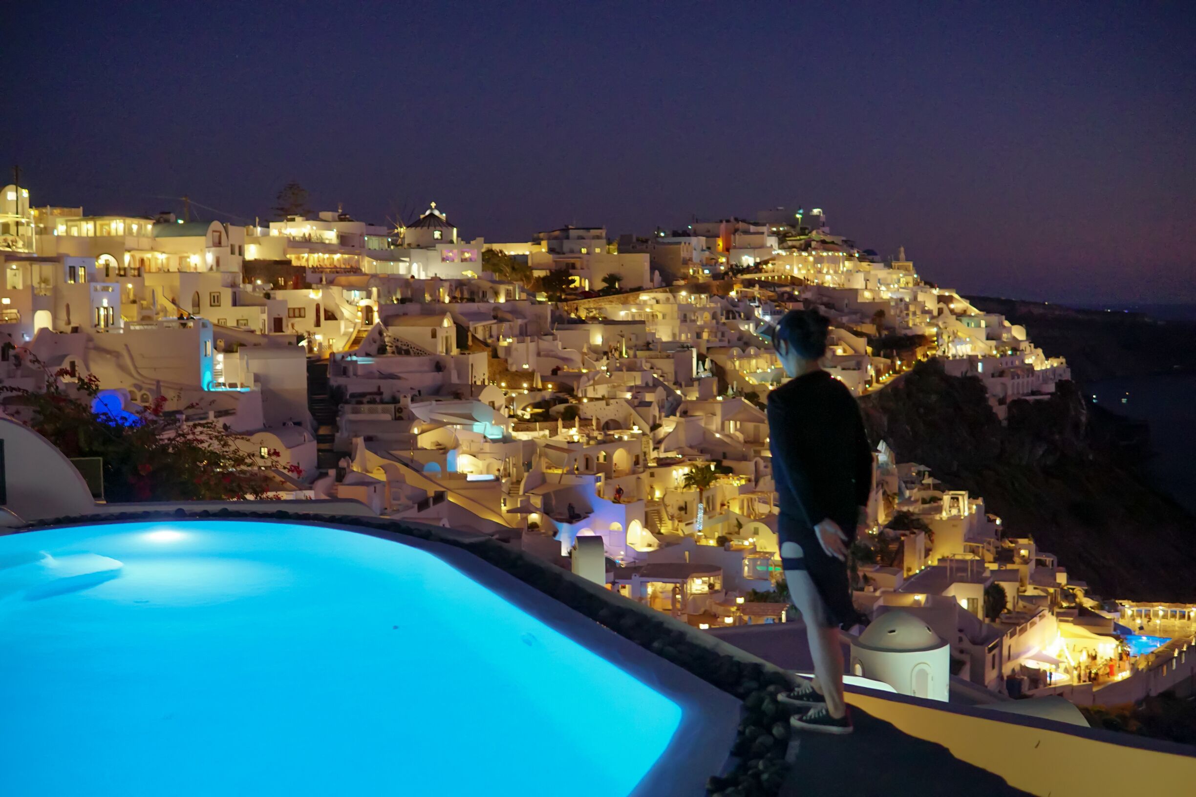 Fira at night