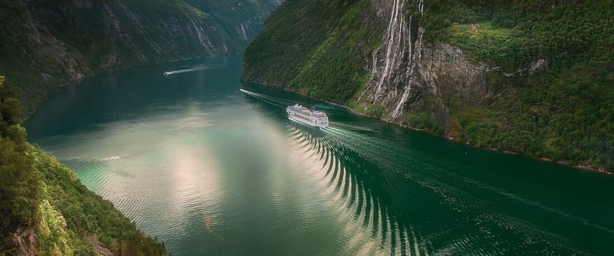 Viewed from the Homlong trail #green