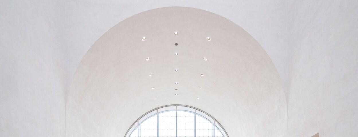 The Musee Cantonal des Beaux Arts will open its doors in Lausanne in Fall 2019. Fortunately, the museum organized an Open House during a week-end allowing the public to experience the finished interior, but without any artwork.
#culture