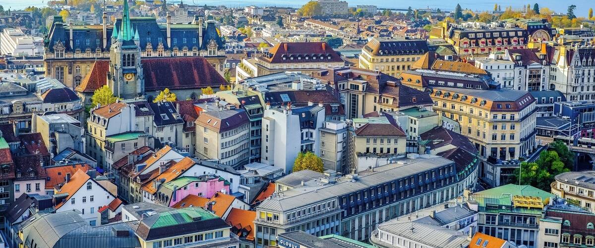 View from the top of the Lausanne cathedral tower over the city center #urbanjungle