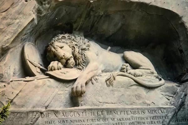 I took a train from Rome to Lucerne in 1994 on my first solo trip just to see this lion sculpted into the side of a granite cliff face. #oldschool #film #details