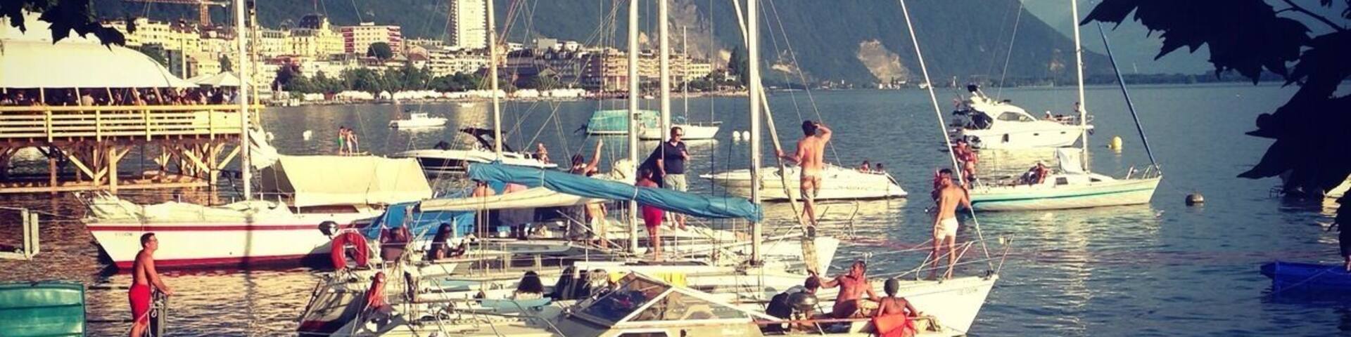 Every summer in Montreux, good music and nice atmosphere! Check on the website for tickets!