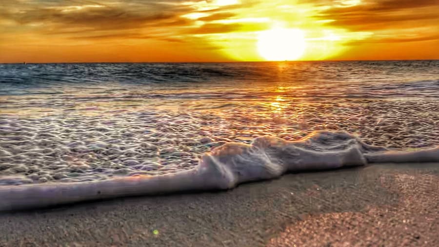 Beautiful Aruban sunset.