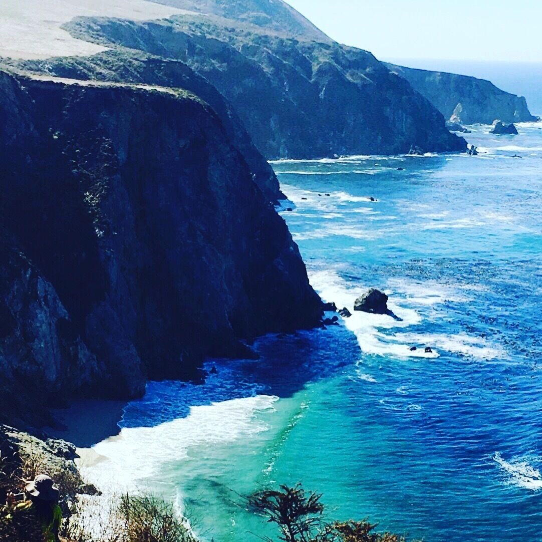 Sur la route de la corniche entre san fransisco et Los Angeles....une route ou on en prend plein les yeux ...