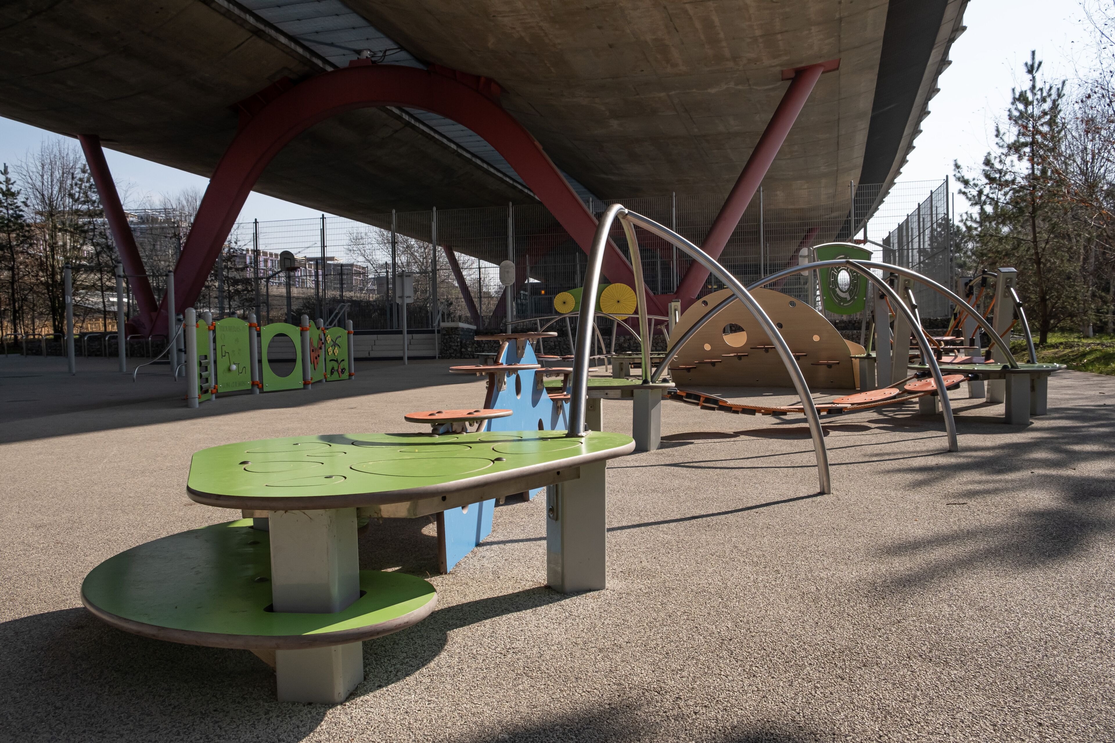 Parc du Chemin de l'ïle , Nanterre (Hauts de Seine, France)