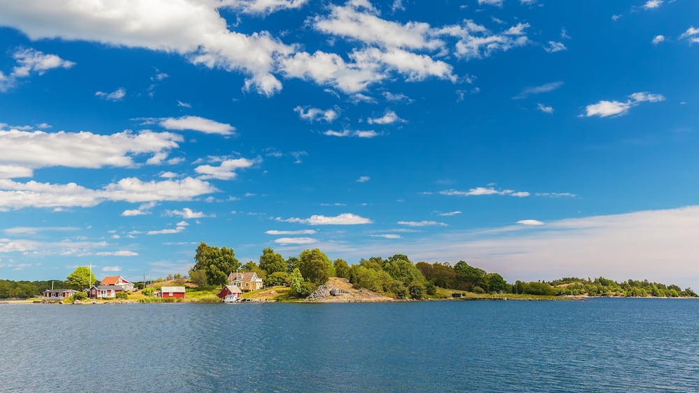 Panoramic image of a small swedish island with old houses