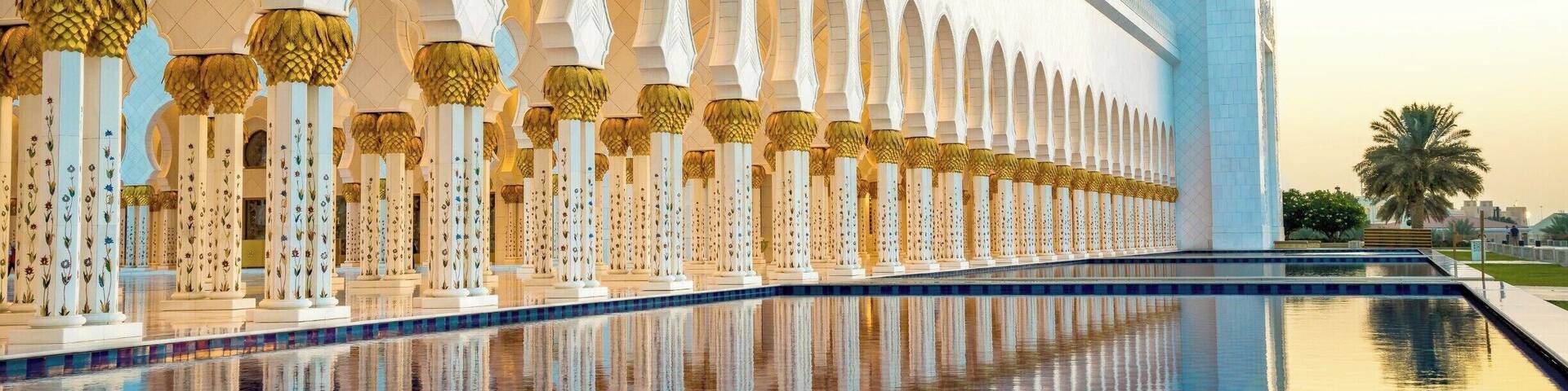 The largest and arguably the most impressive mosque in the UAE.
Visitors are invited to tour the mosque. When you visit, be sure to check the website to make sure you are wearing proper attire. If it is determined that your clothing doesn't conform to dress code a modest covering will be loaned to you. Since the mosque is a place of worship, security is posted throughout to make sure all guidelines are adhered to. As long as you respect the location you should be fine.
#GoldenHour #StunningStructures #Trovember