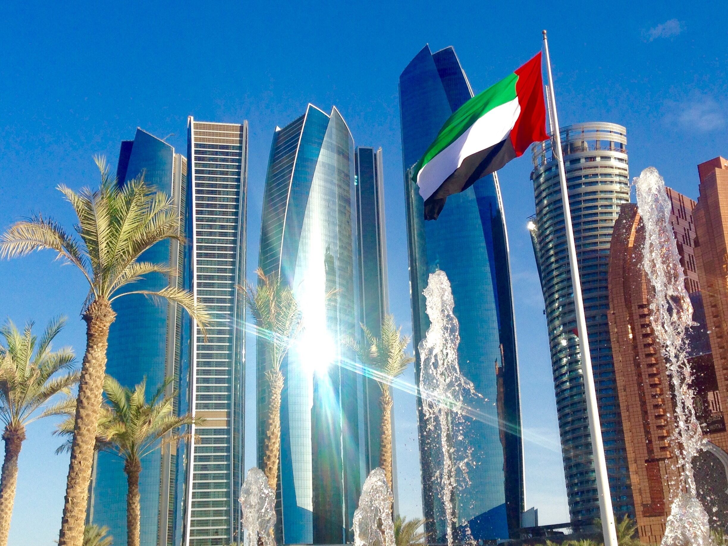 If you're planning a trip to Dubai... It's worth it to rent a car, drive a short 1hr and 30mins to Abu Dhabi and spend a day or two! 