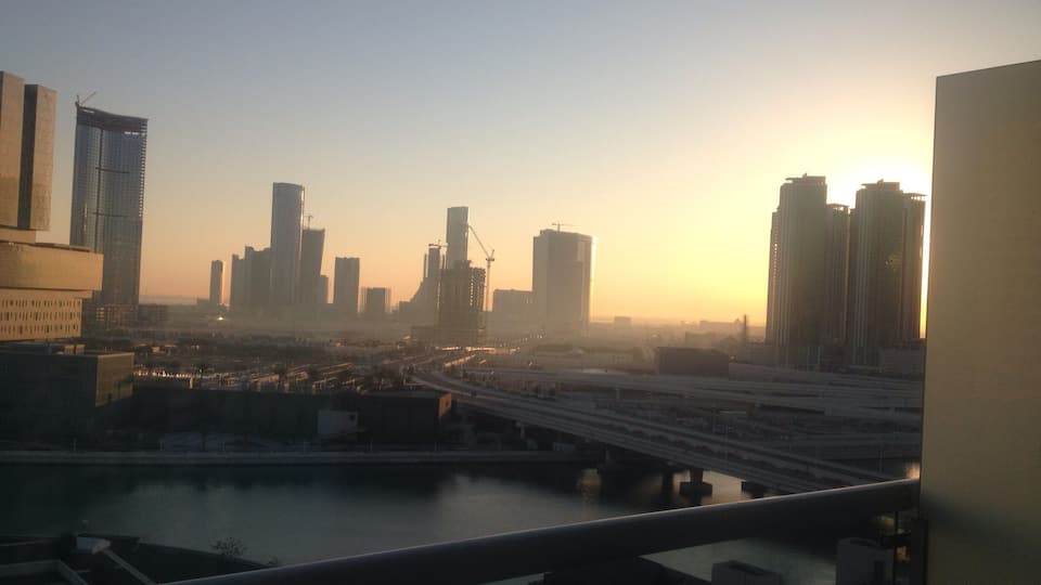 Early morning #sunrise in #abudhabi from #beachrotanahotel
