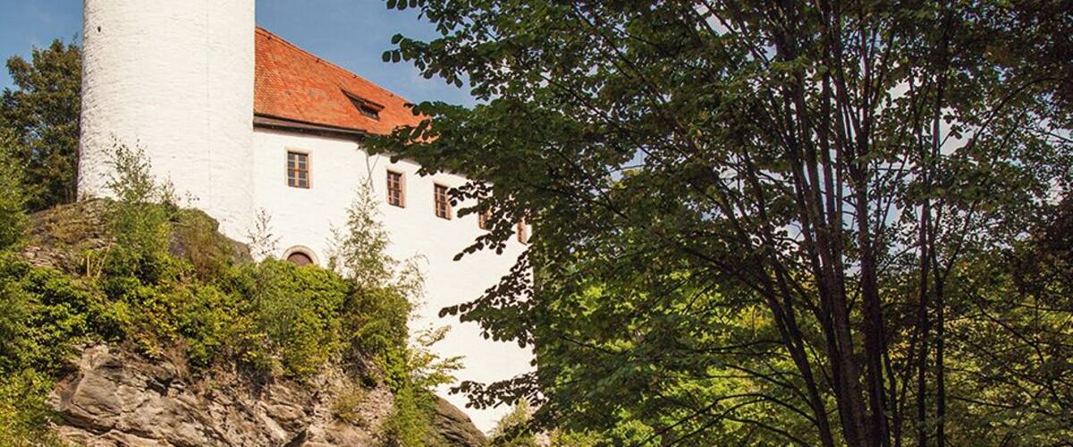 Rabenstein Castle (German:Burg Rabenstein) is the smallest Mediaeval castle in Saxony. It is located in the Chemnitz suburb of Rabenstein.