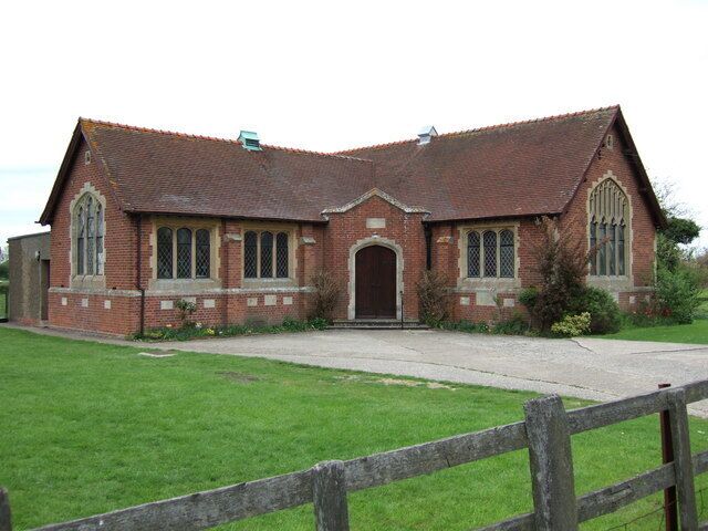 Free Church, Little Kimble. This is an attractive little baptist church in Grove Lane, Little Kimble. A stone above the door tells us that it was built in 1922.
