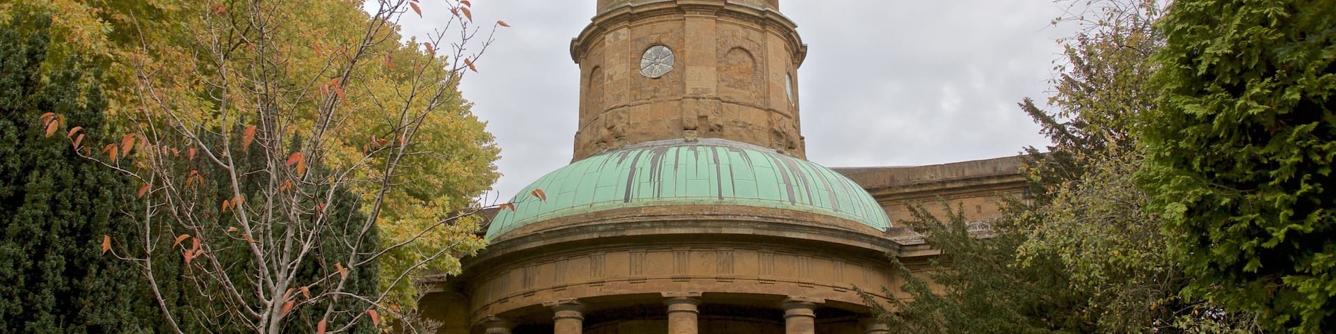 Banbury showing heritage architecture