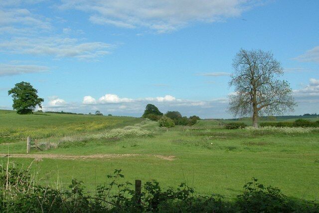 Dismantled Railway The site of the dismantled railway as it crosses the path of Jurassic Way
