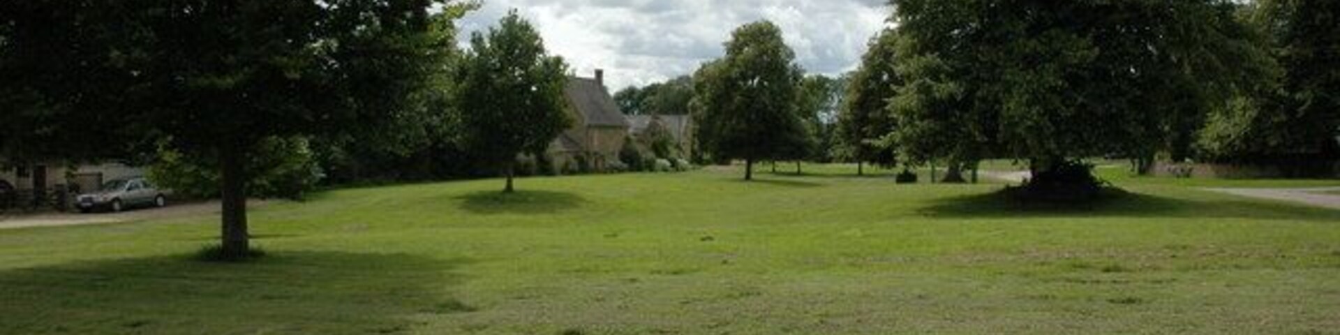 Sutton-under-Brailes Village Green