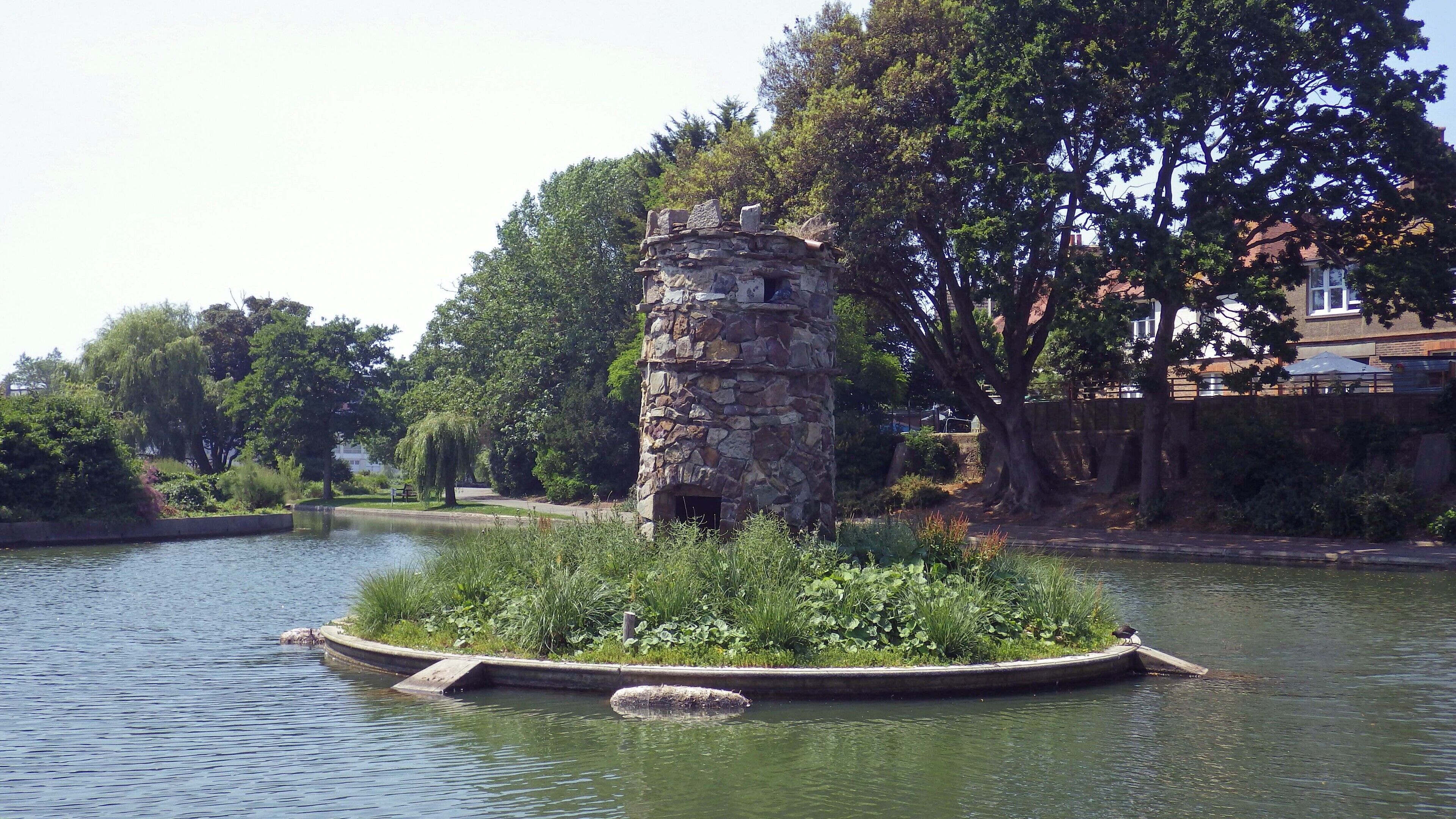 Folly for birds to roost, Egerton Park lake, Bexhill