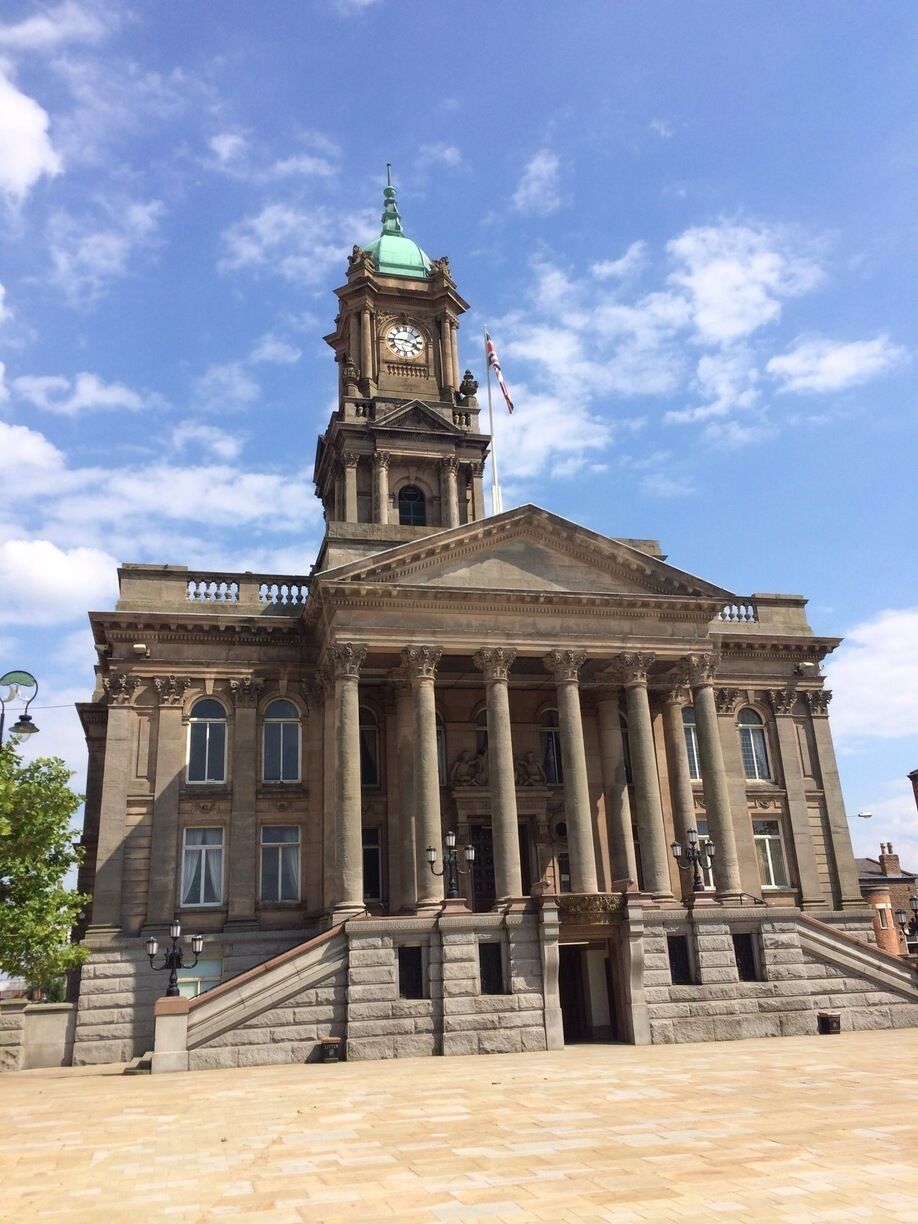 Hamilton Square Birkenhead. Large collection of Georgian listed buildings.