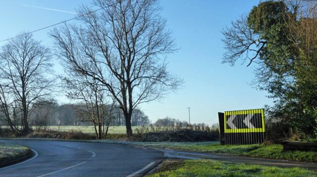 Bend on Dunmow Road, B183