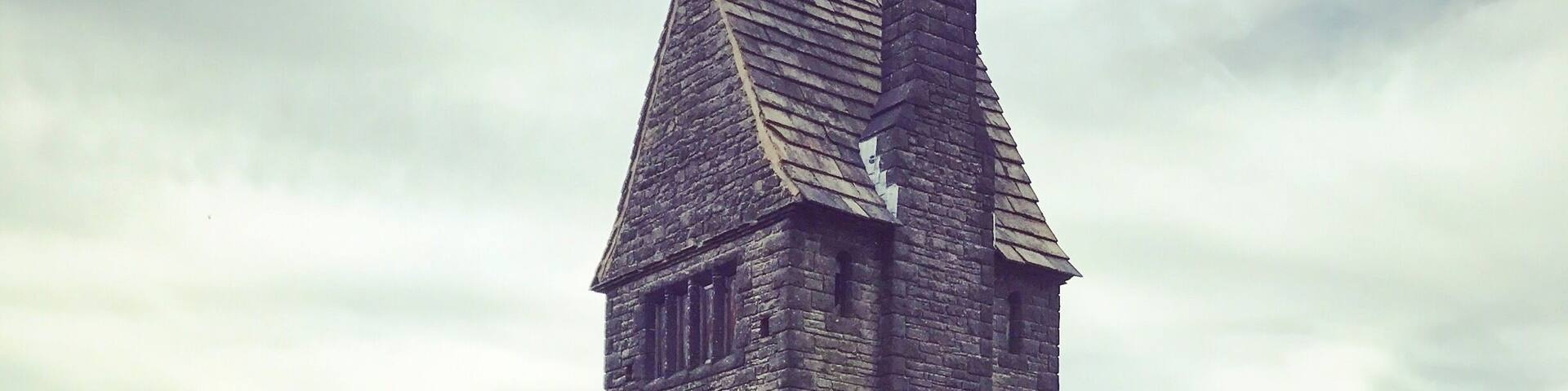 Nice little walk around 5 miles all in. at the bottom there is a lovely cafe with fresh cakes and sandwiches