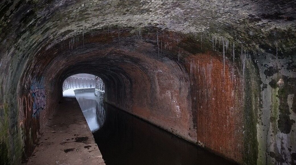 West st tunnel on the Bridgwater to taunton canal