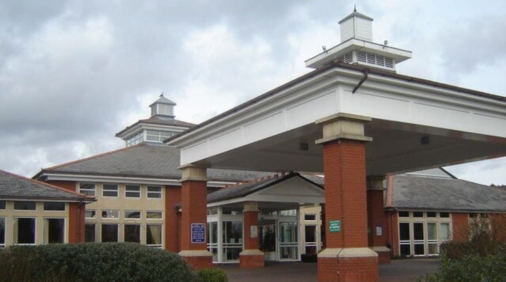 Hilton Hotel, Upper Catshill, near Bromsgrove This large, modern hotel is perhaps too new to have been named on the OS map yet...