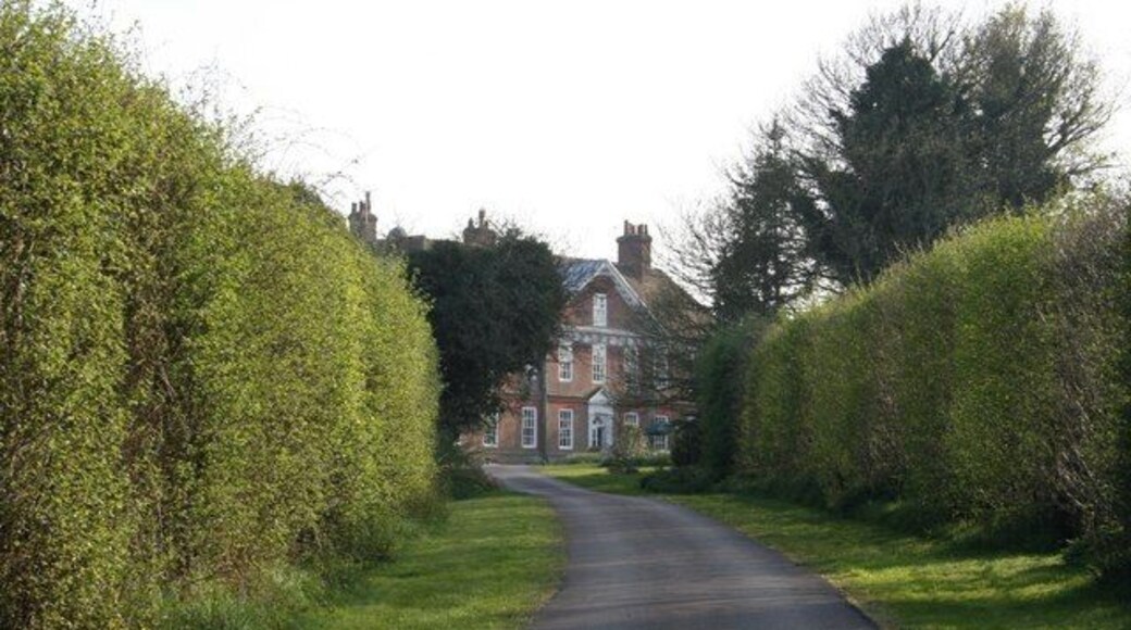 Mystole House Mystole House is a 16th century mansion, set in ornamental parkland.