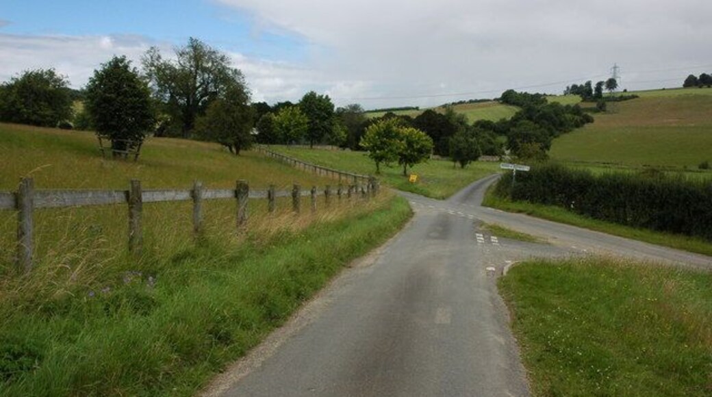 Crossroads at Cassey Compton The River Coln, a tributary of the River Thames, flows through this valley.