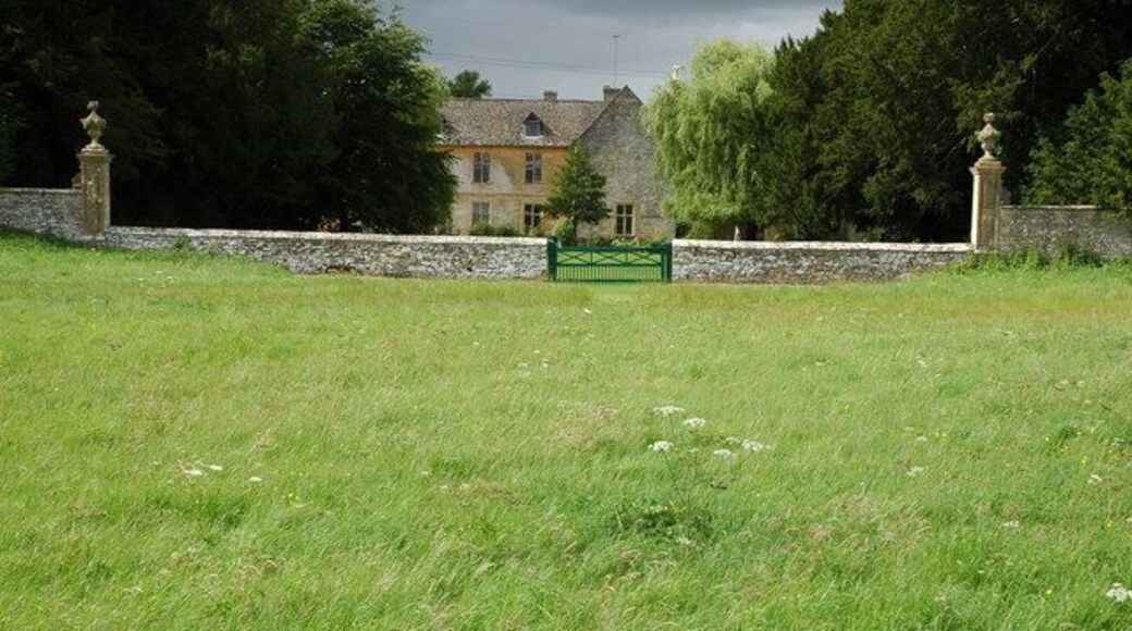 Cassey Compton This is the farmhouse to the farm at Cassey Compton, however, due to its size it appears to be more like a manor house.