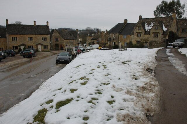 Guiting Power The centre of the village of Guiting Power.