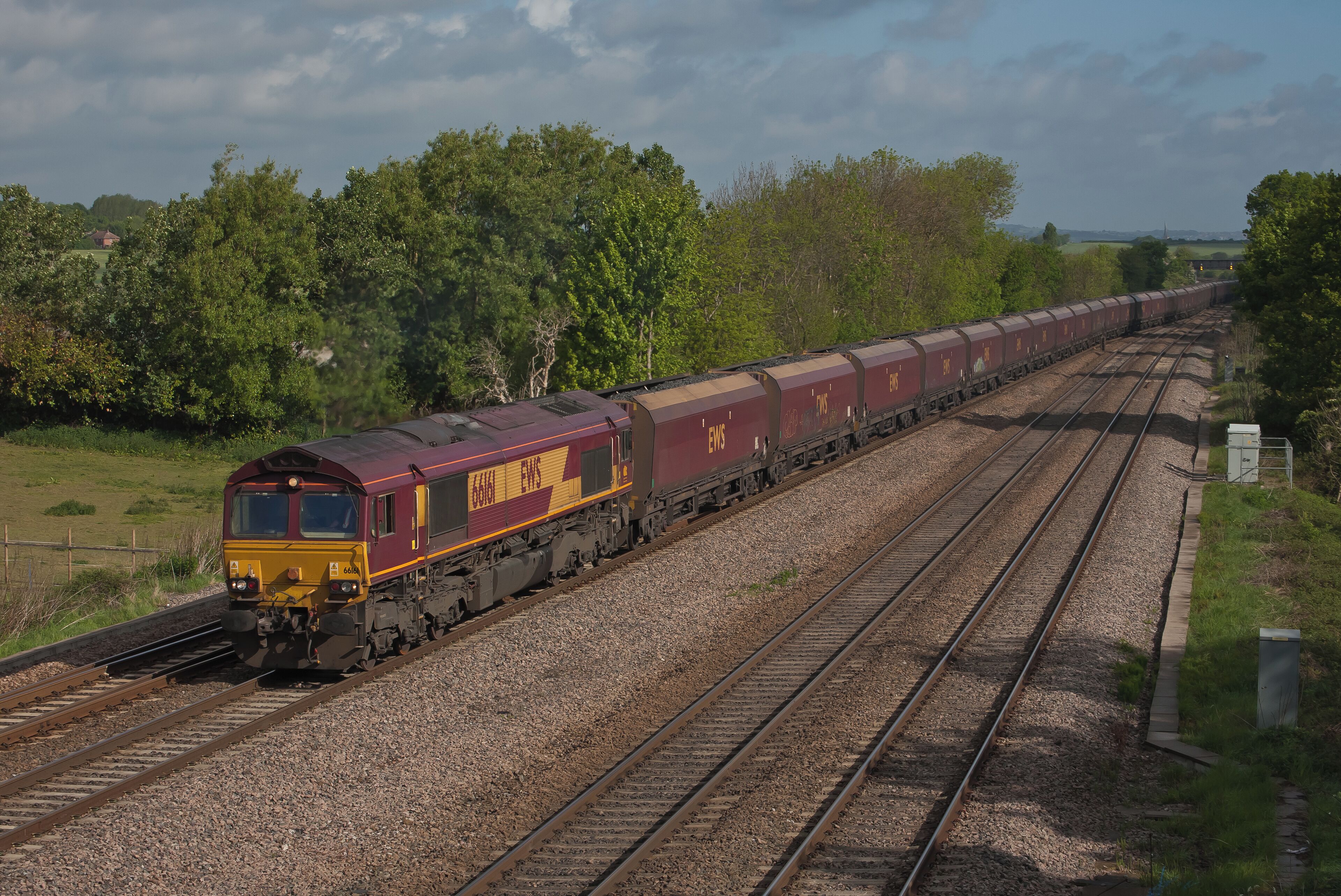 66161 passes Tupton working 6V67 Redcar - Margam coke