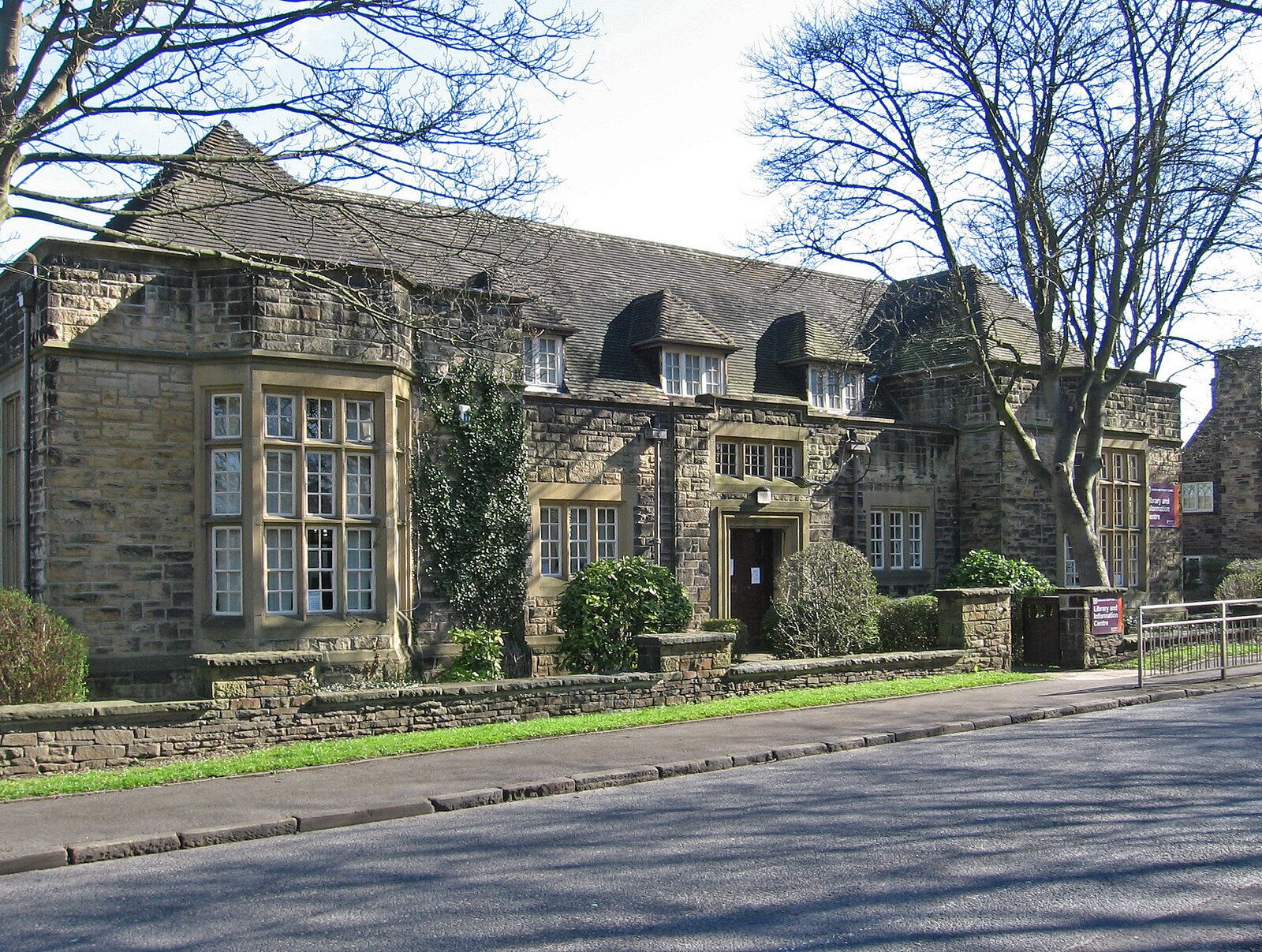 Staveley - Library on Hall Lane