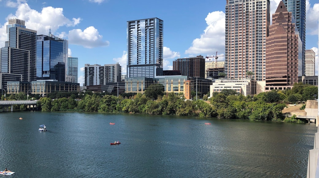 Amazing shot over the River.