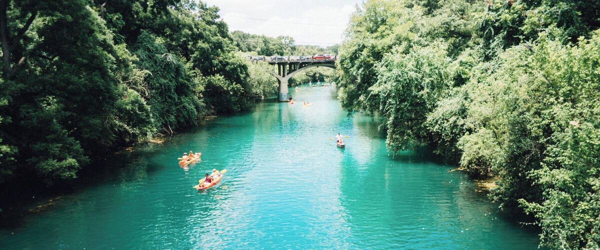 Different shades of #green
View from hike and bike trail bridge over to Barton Springs Rd bridge. #austin