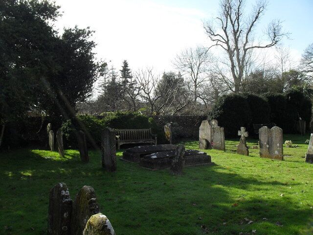Churchyard at St Mary, Aldingbourne (4)
