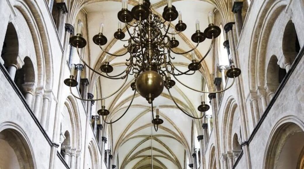 Huge Cathedral in Chichester. We stopped for lunch across the road in a renovated church😊