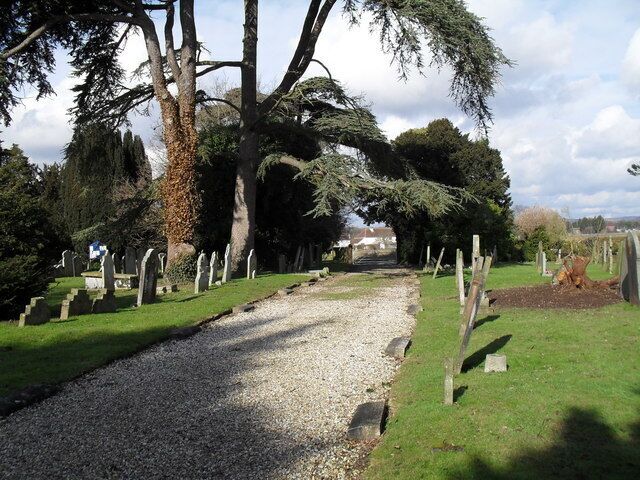 Churchyard at St Mary, Aldingbourne (2)