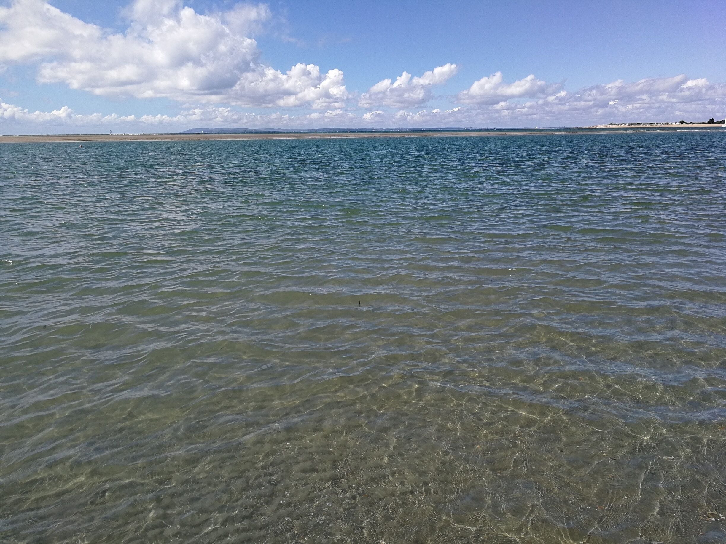 No filter needed here #sussex #westwittering #seaside #clearwater #blueskies #beach 